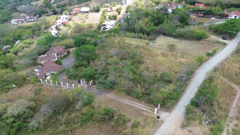 LOTE EN VENTA LA TRINIDAD DE MORA. 3043 m2.VISTAS.